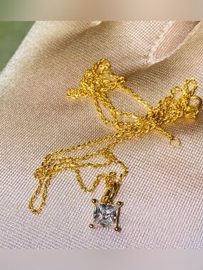 18K Gold Solitaire Square Moissanite Pendant Necklace - Women Jewelry